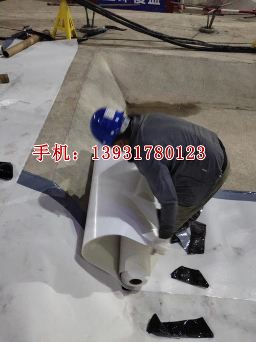 自粘胶膜防水卷材施工